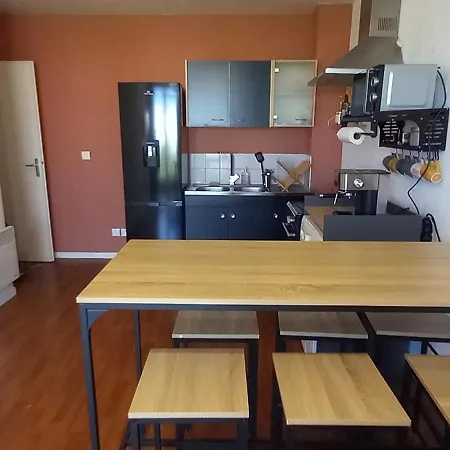 Апартаменты 3 Pieces Parking Et Balcon