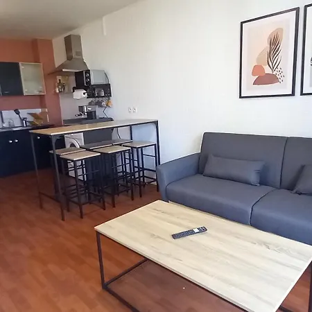 3 Pieces Parking Et Balcon *