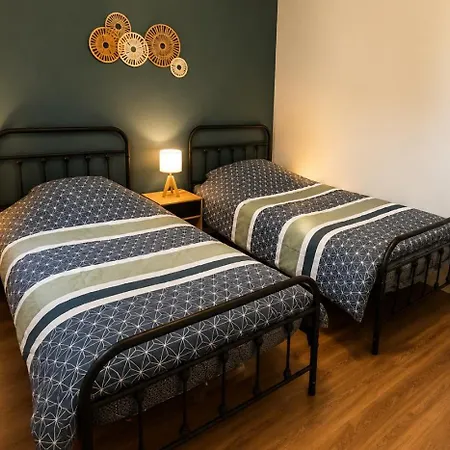 3 Pieces Parking Et Balcon Гавр